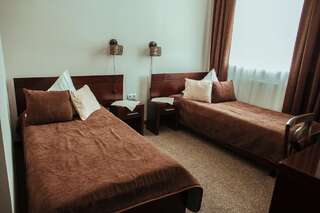 Отель JJ Hotel Виноградов Стандартный двухместный номер с 1 кроватью или 2 отдельными кроватями-10