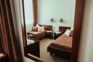 Отель JJ Hotel Виноградов Стандартный двухместный номер с 1 кроватью или 2 отдельными кроватями-13